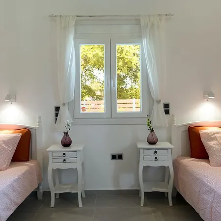 Villa Waterside